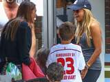 Sylvie en Sabia samen lachend gezien in Hamburg