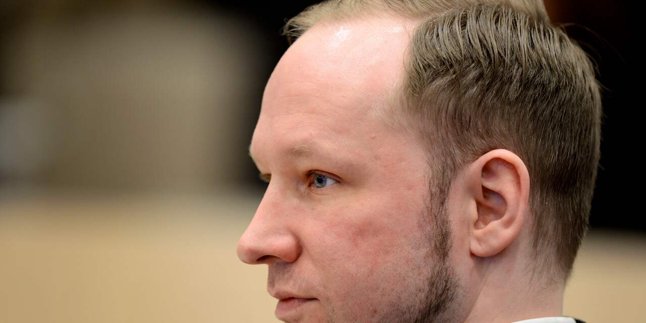 Breivik voelt zich 'vreemder en radicaler' door eenzame opsluiting