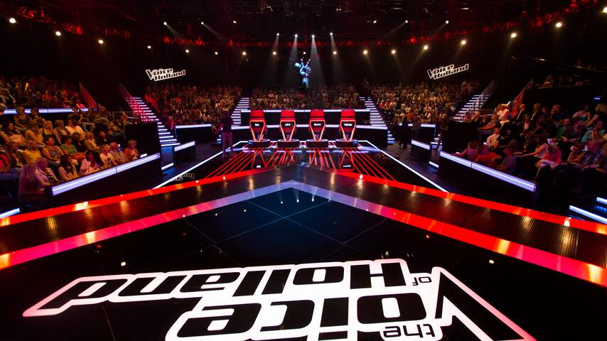 The Voice of Holland 5 begint met de blind auditions