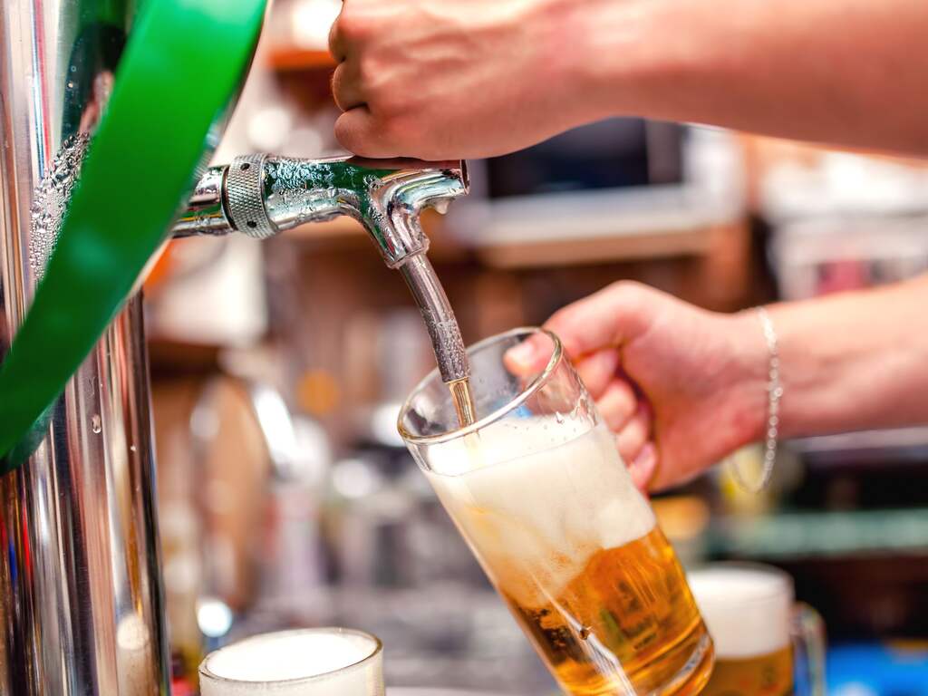 krullen Onaangenaam Aantrekkingskracht Veel riskante drinkers in Nederland: 'Gedragsverandering vergt lange adem'  | Gezondheid | NU.nl