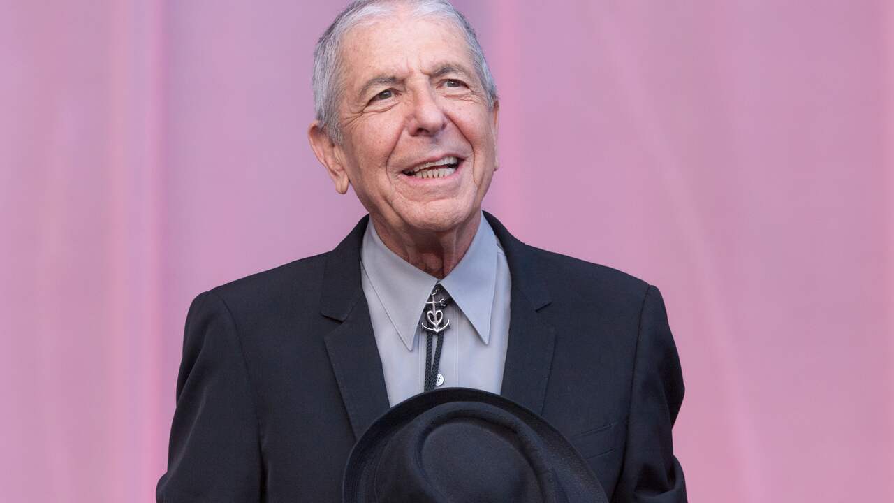 Leonard Cohen Leert Amsterdam Lesje In Nederigheid Nu Het Laatste Nieuws Het Eerst Op Nu Nl