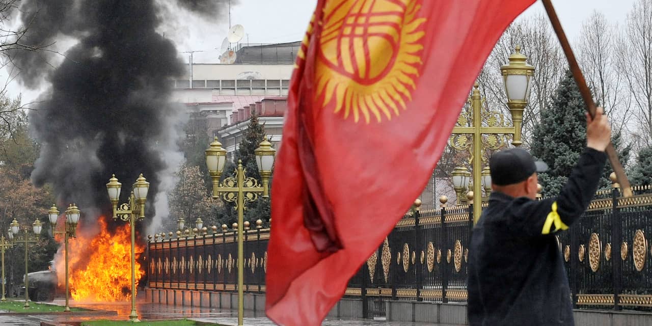 'Atambajev nieuwe president Kirgizië'