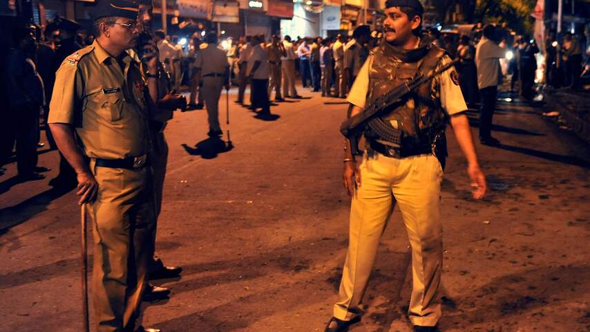 Doden bij bomexplosies in Mumbai