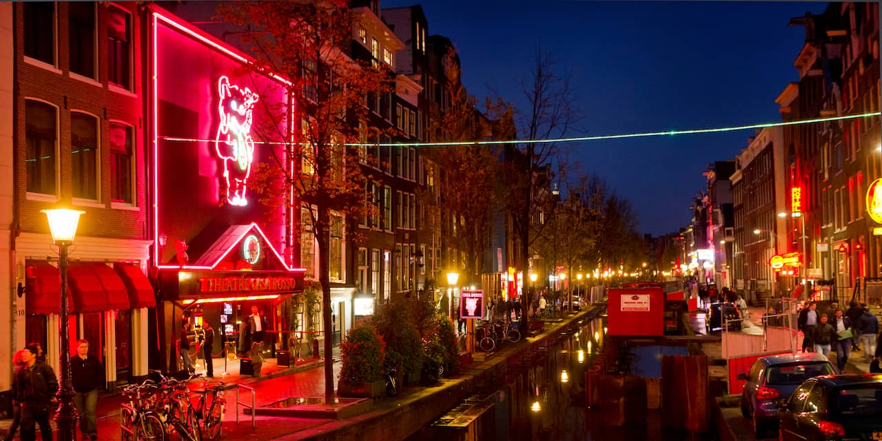 Coffeeshops op Amsterdamse Wallen toch dicht