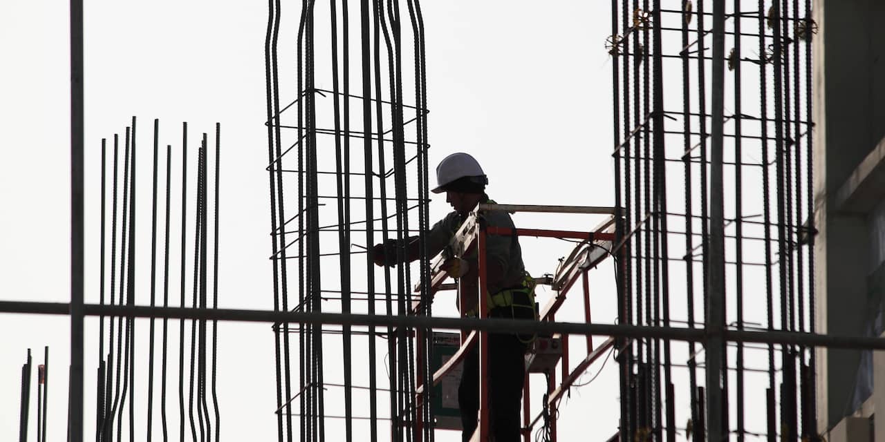 'Dure bouw-cao benadeelt bouwvakkers'