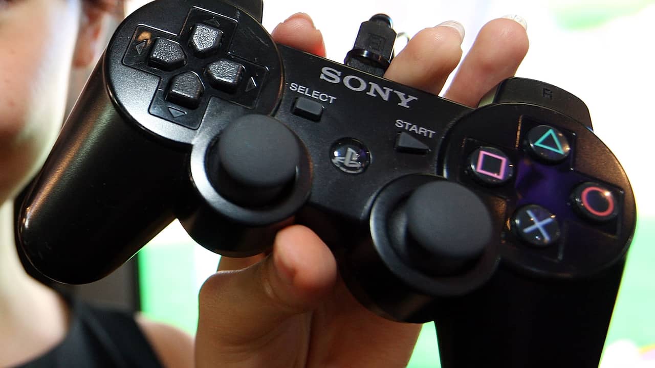Jonge dame Persoonlijk Plagen PlayStation 3-spelers kunnen vanaf de zomer geen digitale games meer kopen  | Games | NU.nl
