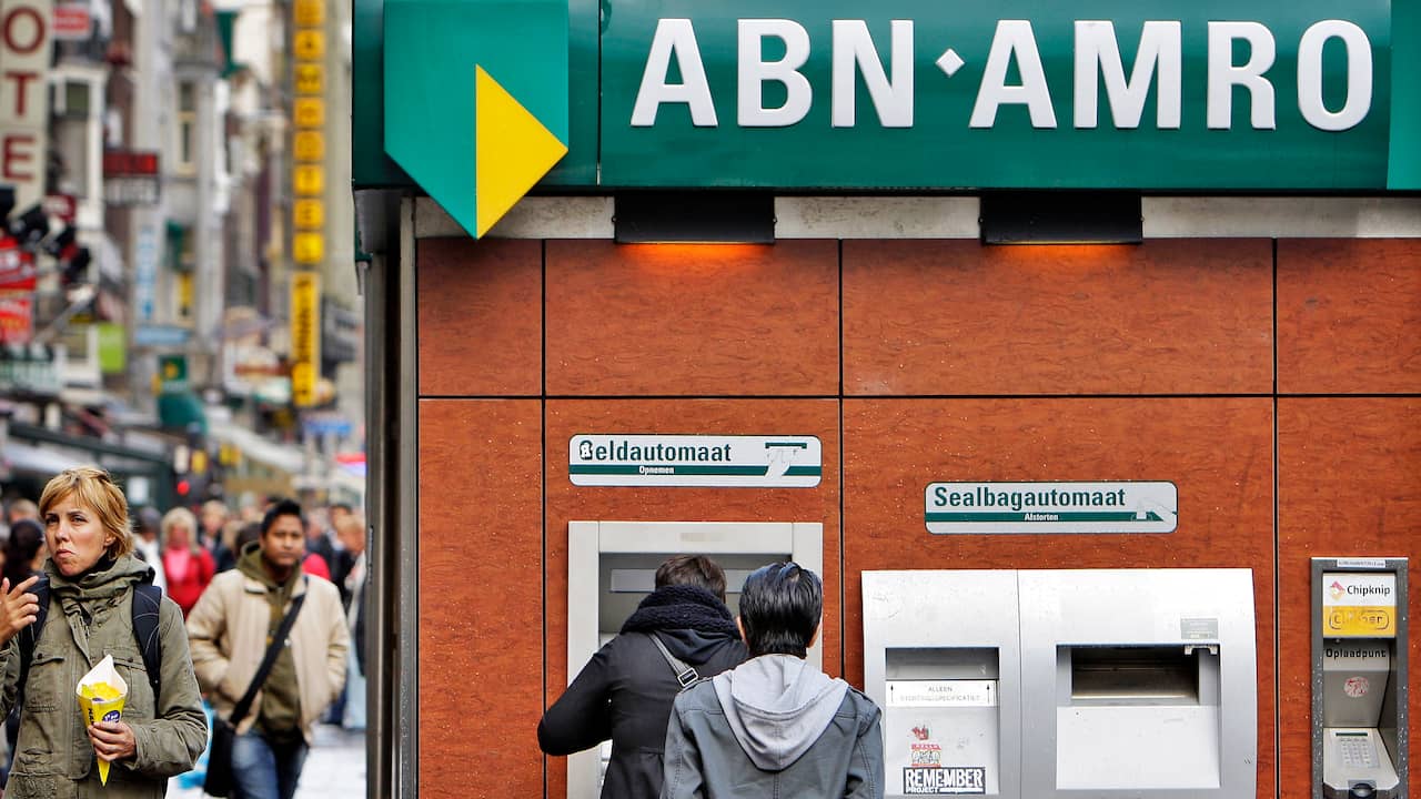 Geroosterd maag ballet ABN AMRO-klanten betalen om meer dan 12.000 euro per jaar op te nemen |  Economie | NU.nl