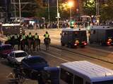 Tijdens de wedstrijd Nederland-Duitsland stond de politie al klaar op het plein met o.a. een aantal ME bussen en politie te paard. Vlak na de wedstrijd ging het weer mis.