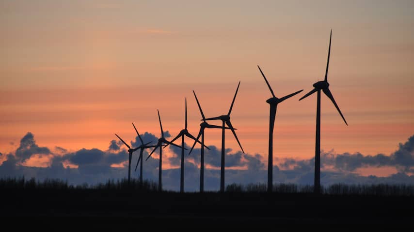 Prachtige zonsondergang in Woldendorp