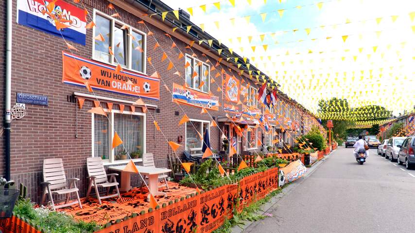 Orionstraat in Amsterdam mooiste Oranjestraat van Nederland