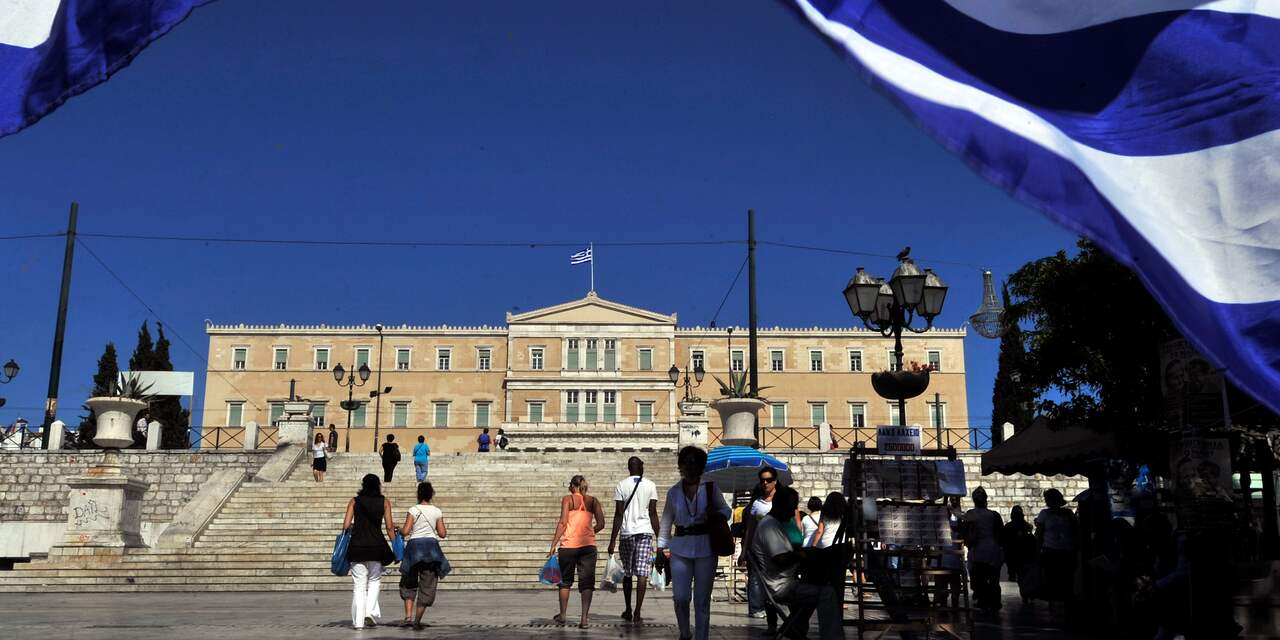 Griek stort weer geld op rekening