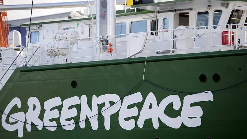 Actie Greenpeace tegen boringen Shell