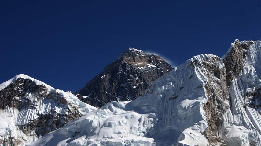 mount everest
