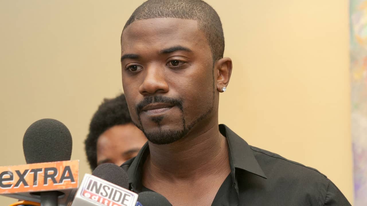 Ray J in bezit sextapes Whitney Houston | Achterklap | NU.nl