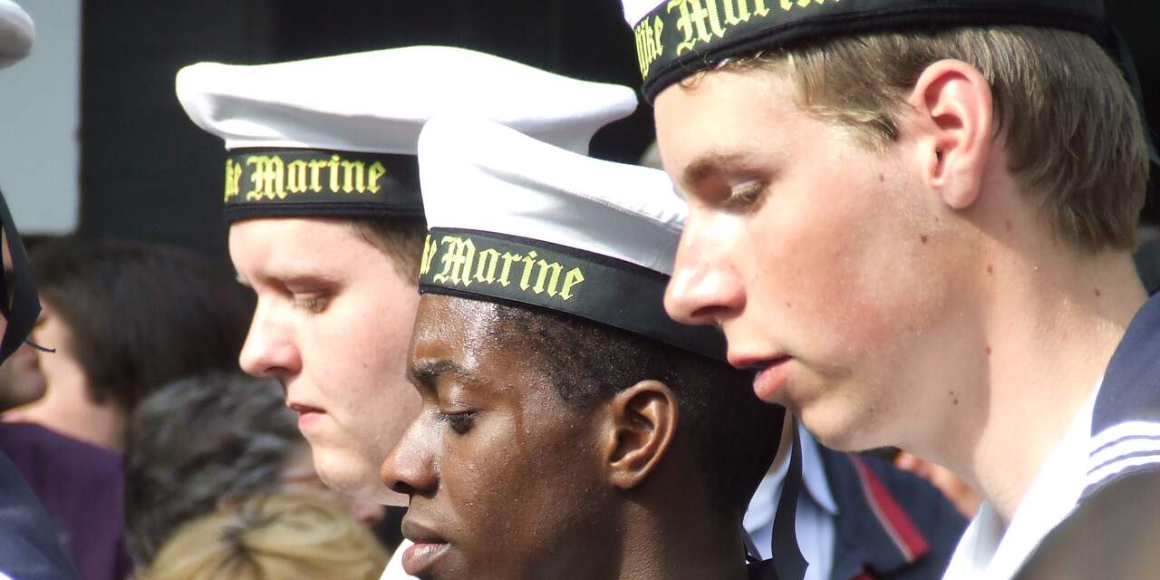 Nederlands marineschip redt drenkelingen VS