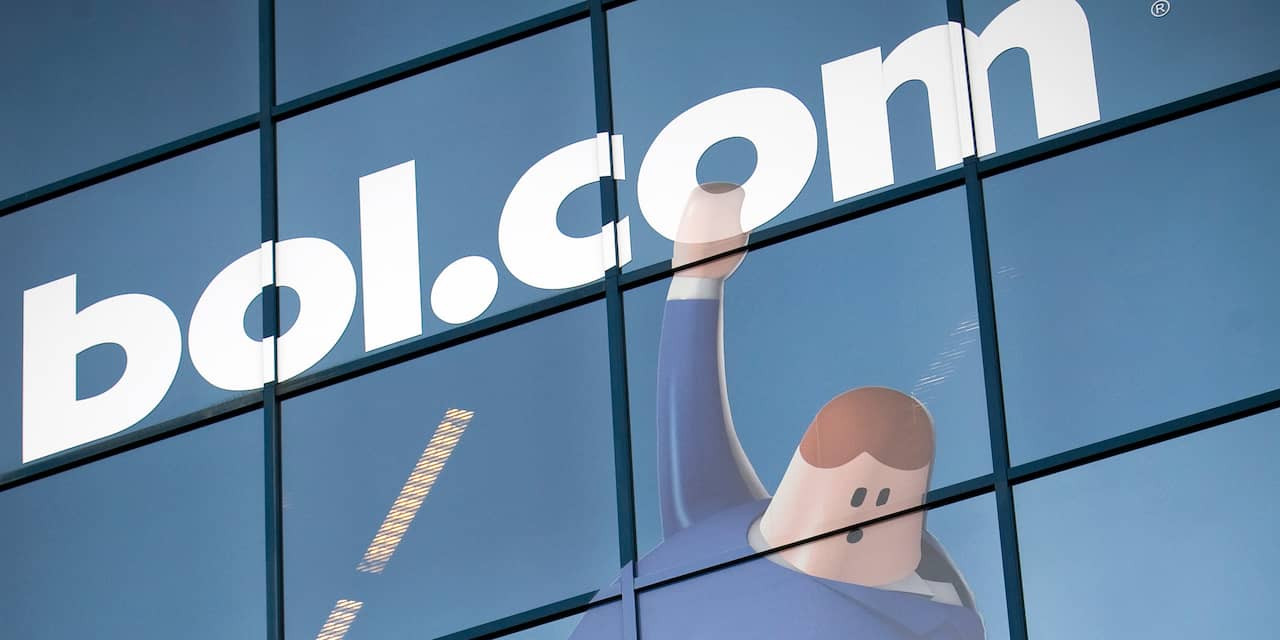 Bol.com 'verkoopt' vijftig laptops van 1092 voor 95 euro