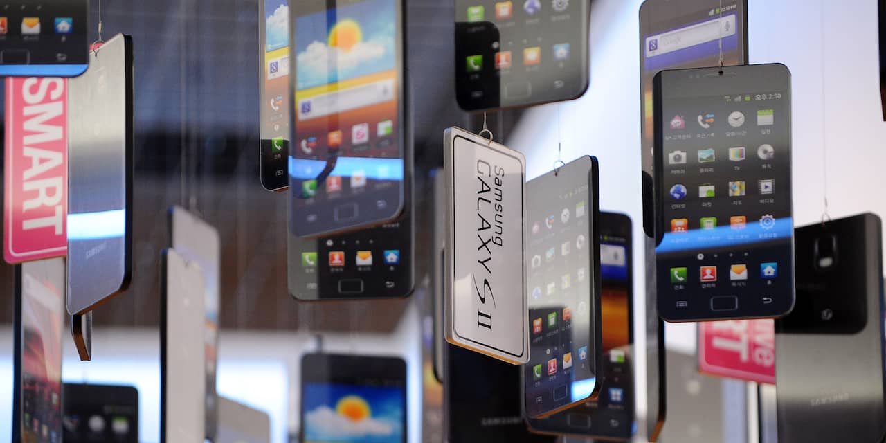 Samsung verkoopt in 2011 meer dan 300 miljoen telefoons