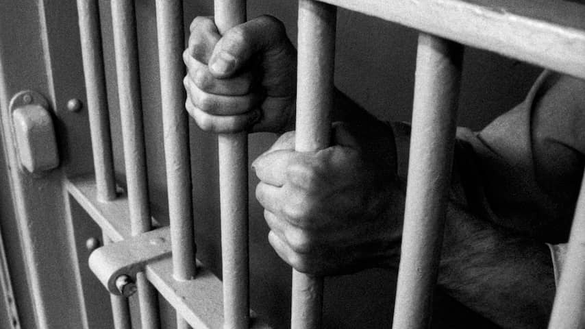 cel gevangenis tralies celstraf