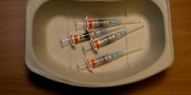 griepvaccin, vaccinatie, griepprik, prik, naald, spuit