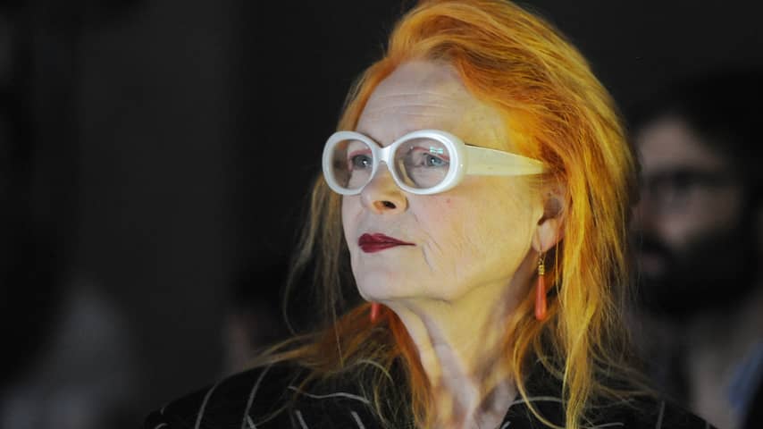 Gebakjes extract Paar Vivienne Westwood vraagt haar kleding niet te kopen | Lifestyle | NU.nl