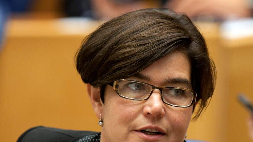 Van Miltenburg overweegt Kamervoorzitterschap Politiek NU.nl