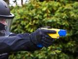 Minister wil taser voor alle agenten 