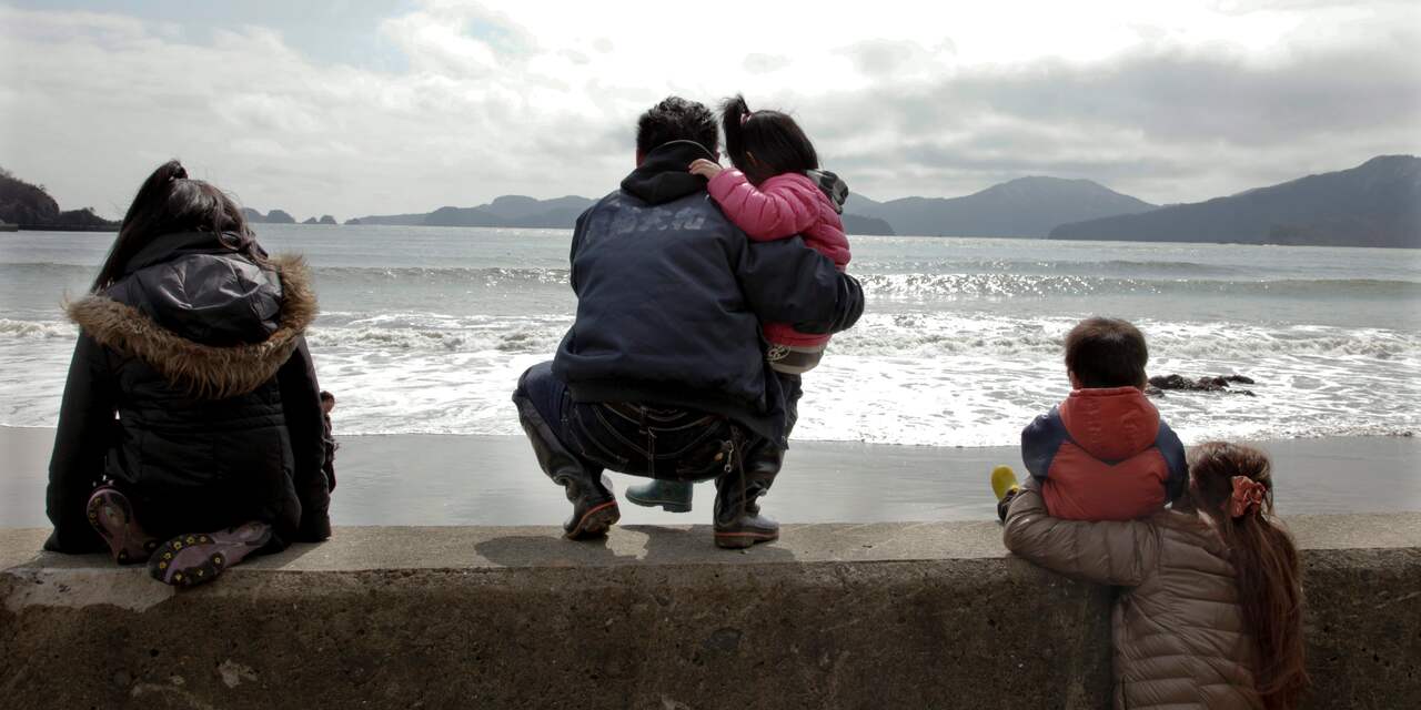 Japan herdenkt aardbeving en tsunami van 2011