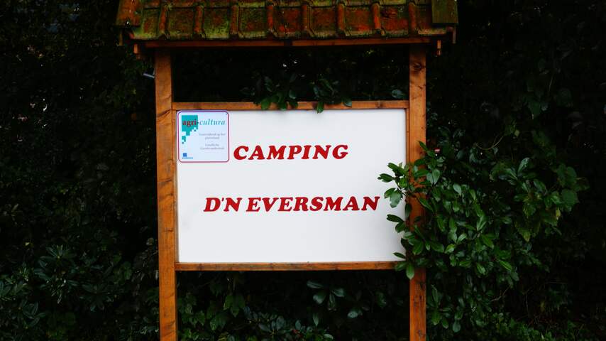 2 doden in tentje in Neede