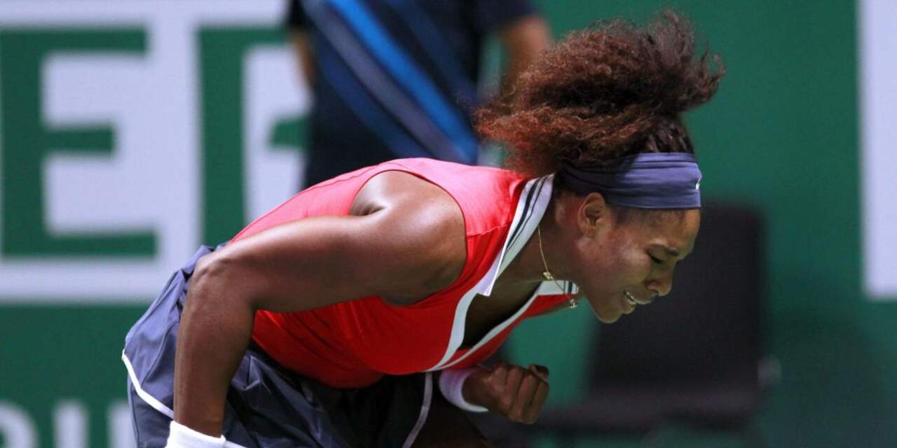 Serena Williams en Sjarapova overtuigen
