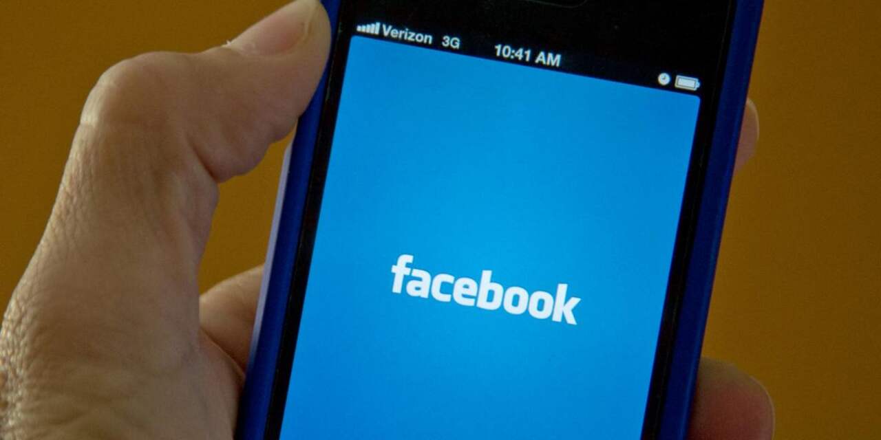 Facebook sluit deal met 18 mobiele aanbieders