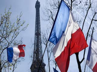 Franse vlag bij de Eiffeltoren