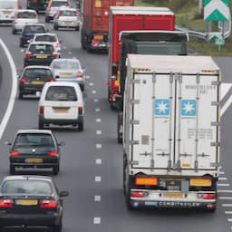 PBL: Nederlanders leggen grotere afstanden tussen huis en werk af