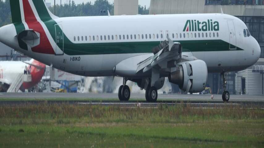 Alitalia vliegtuig Berlin Tegel
