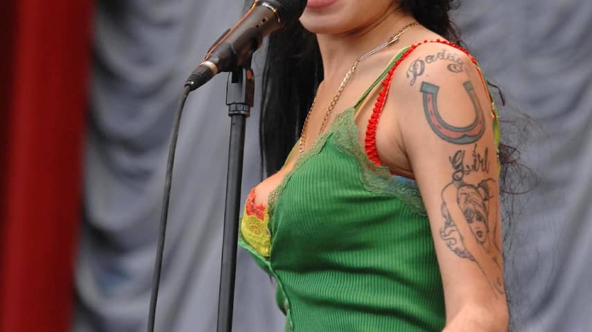 Makers hologram Amy Winehouse gaan drie jaar op tournee met beeltenis