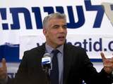 De grote winnaar is de centrumpartij Yesh Atid van de voormalige tv-presentator Yair Lapid, die met 19 zetels de tweede partij in het parlement wordt. 