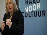 Minister Bussemaker vindt het verstandig dat musea hun krachten gaan bundelen. Musea staan volgens haar onder druk omdat er minder geld beschikbaar is vanuit de overheid en omdat de concurrentie met andere uitjes groot is.