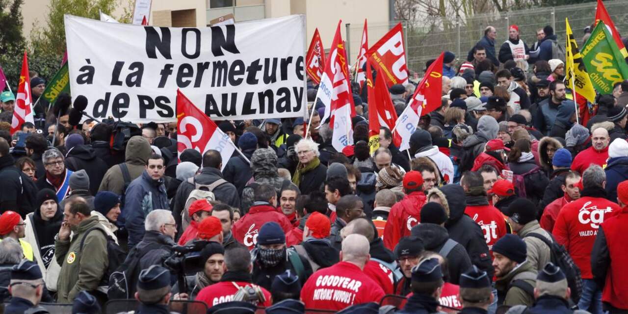 Ontslagen Franse werknemers gijzelen Nederlandse directeur
