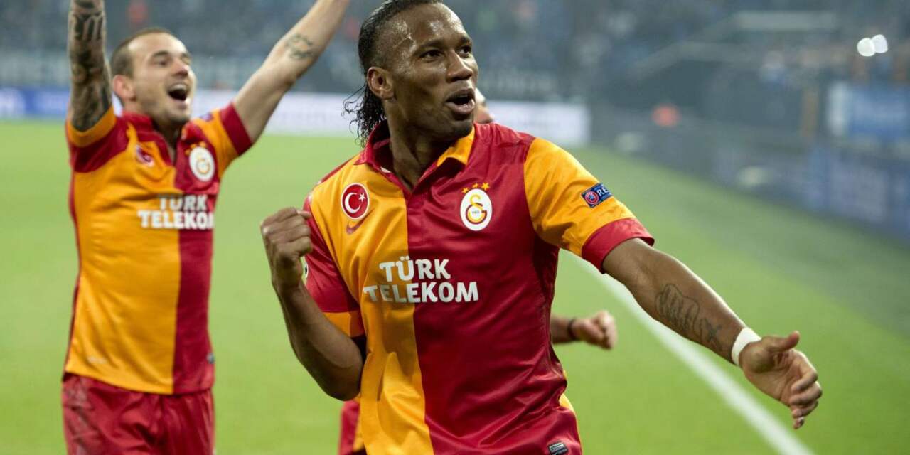 Herstelde Sneijder boekt zege met Galatasaray