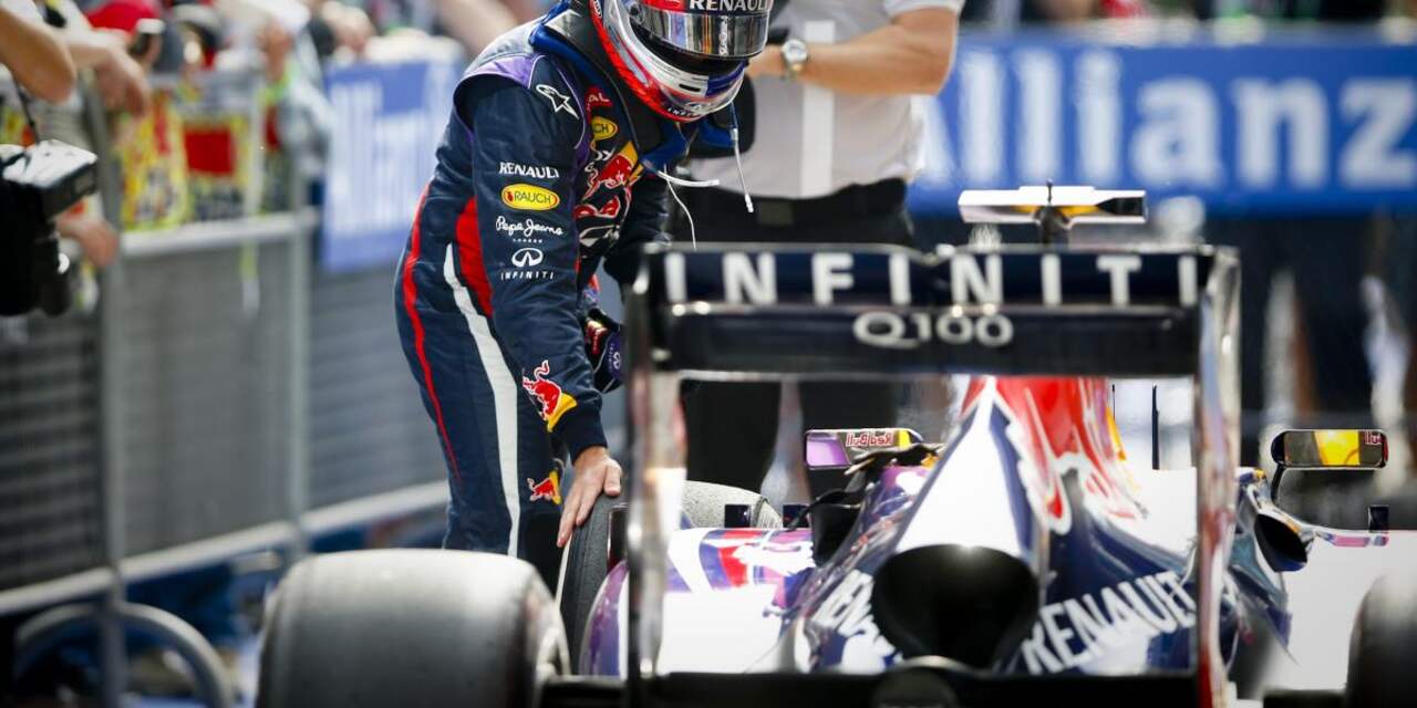 Vettel: 'Afwachten of tactiek de juiste keuze is'