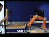 Robot helpt bij in elkaar zetten Ikea-meubel