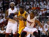 Heat nipt langs Pacers dankzij James