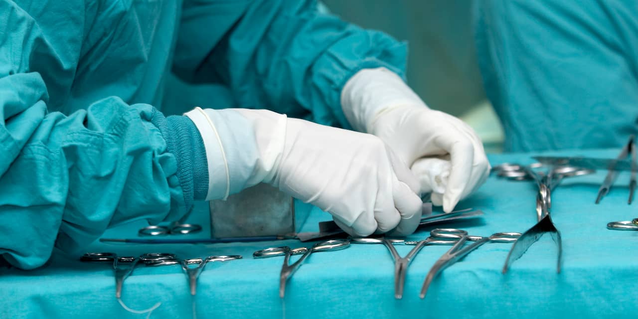 Orthopedisch chirurg geschrapt uit register