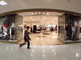 Verkopen kledingbranche zakken weg