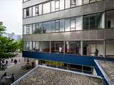Inspectie in kraakpand met asielzoekers