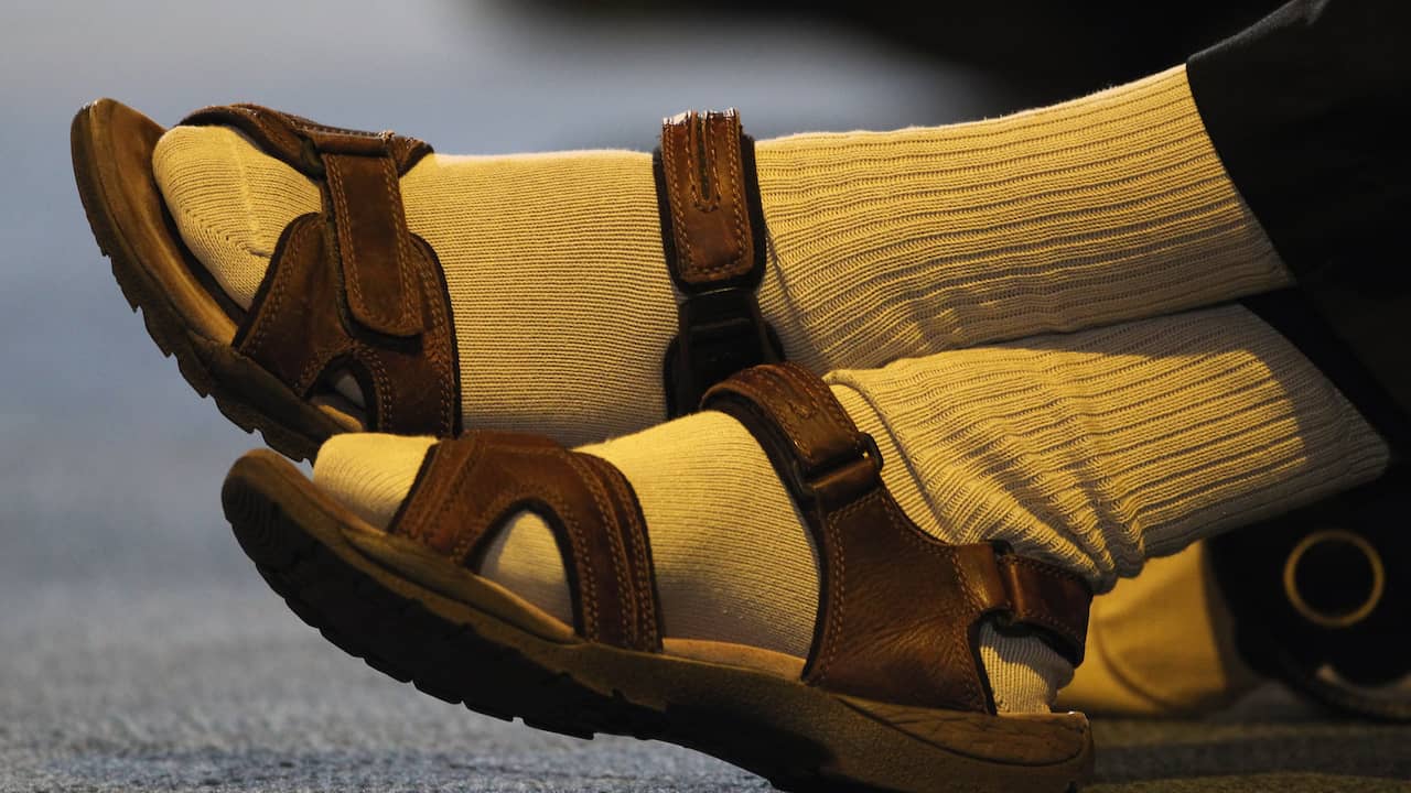 Sokken sandalen ergste modeblunder aller tijden' | | NU.nl