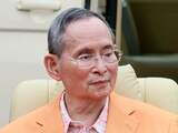 Thaise koning Bhumibol herstelt van bloedinfectie en gezwollen long