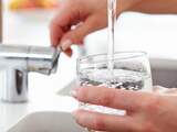 Kabinet overlegt met sector over kwaliteit drinkwater