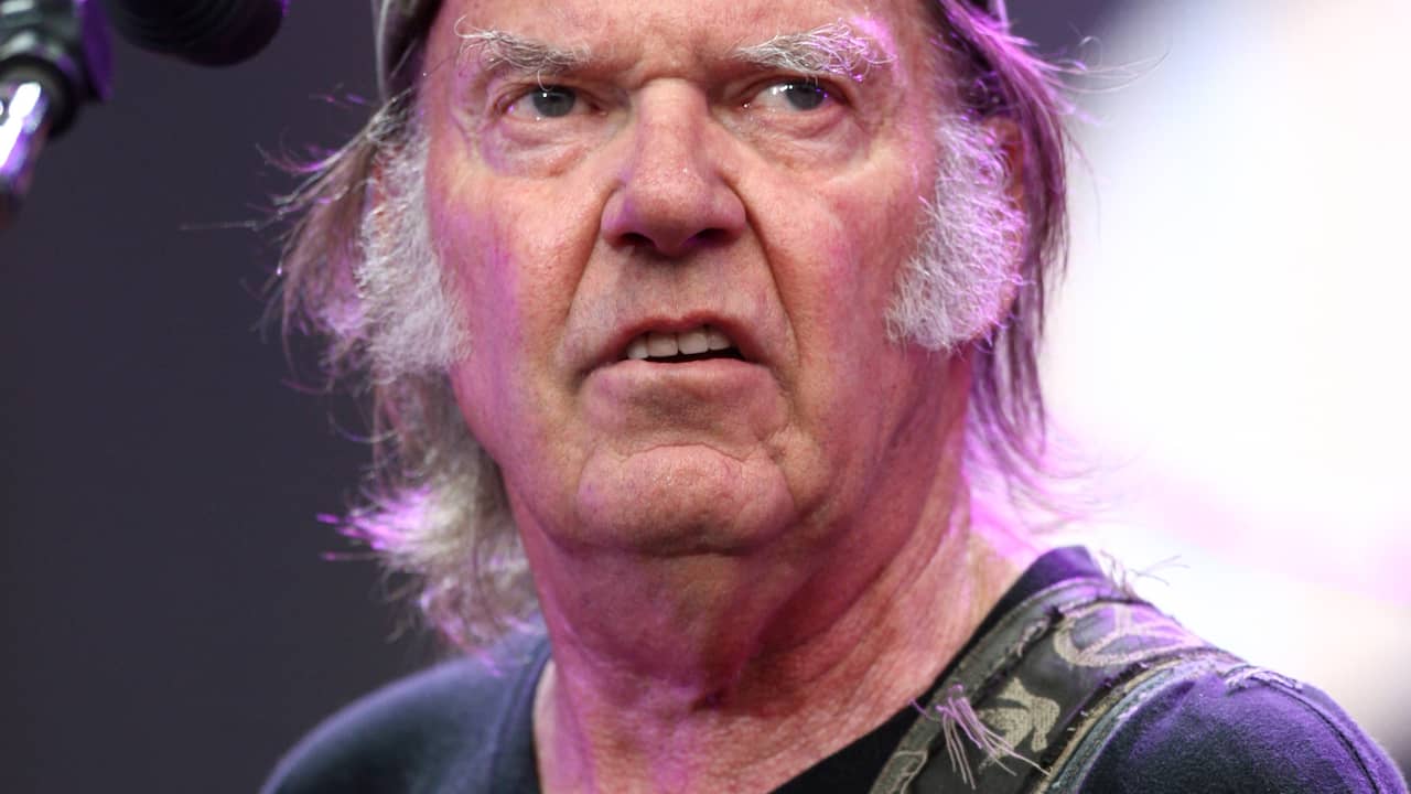 Neil Young speelt mee in western van Daryl Hannah | Films & Series | NU.nl