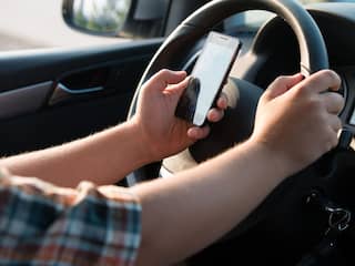 Sms'en tijdens het rijden