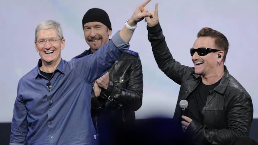 Apple, U2